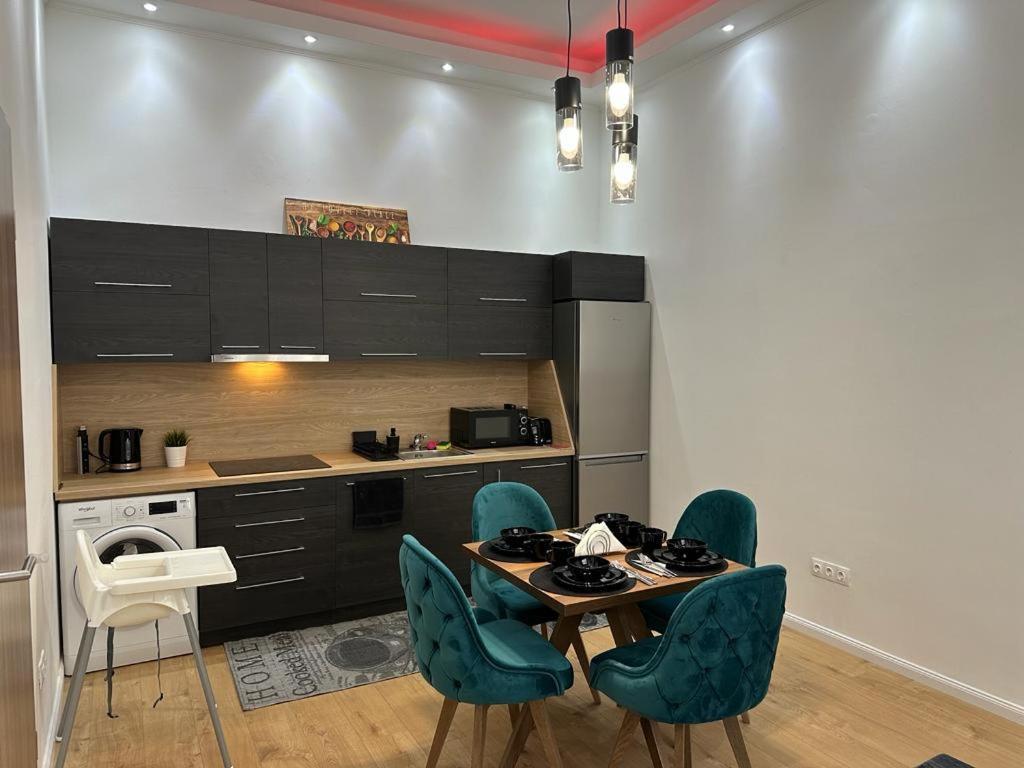 Lizu Apartmant Апартаменти